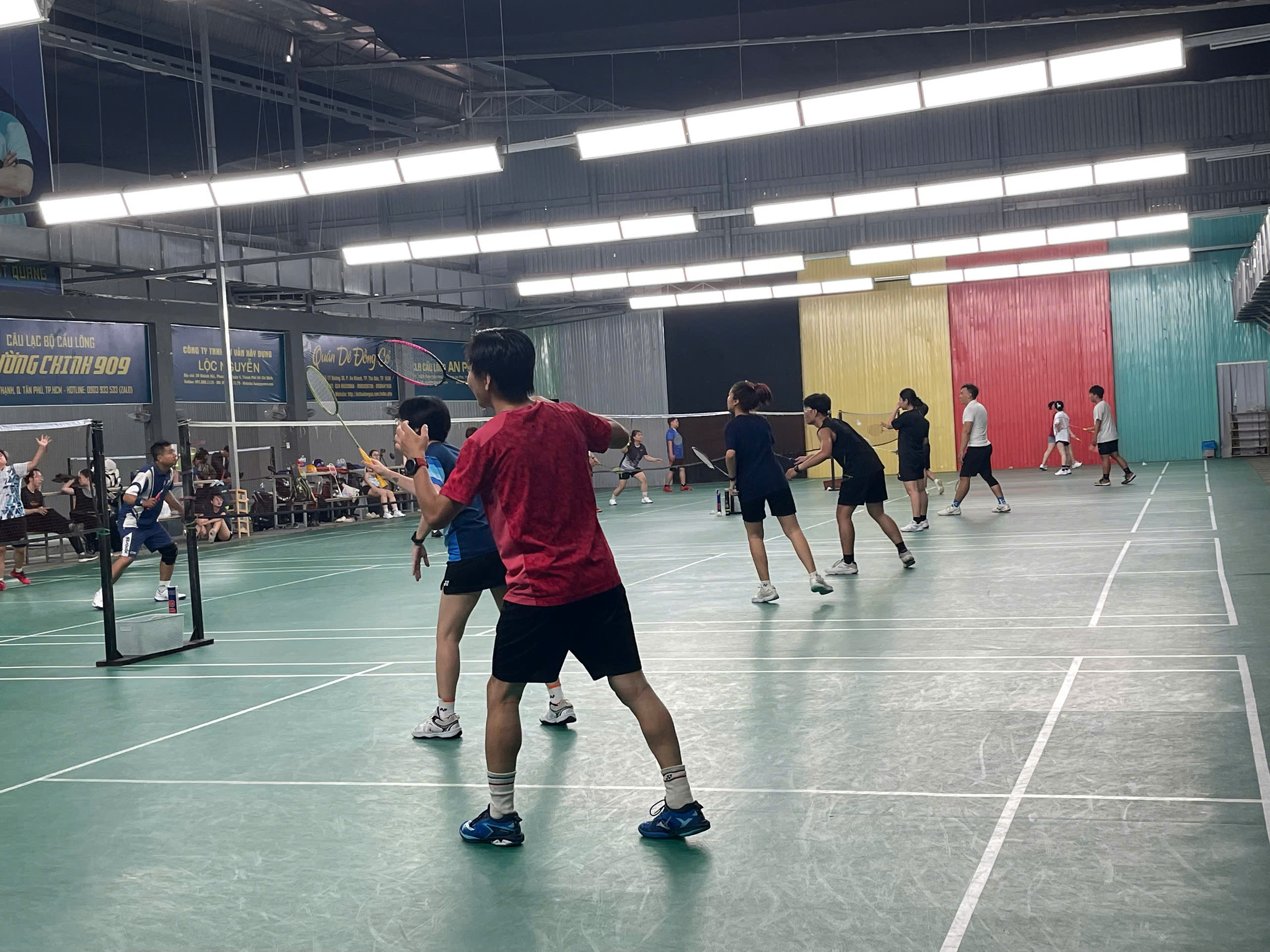 Sân Cầu Lông Phường Bình Trưng