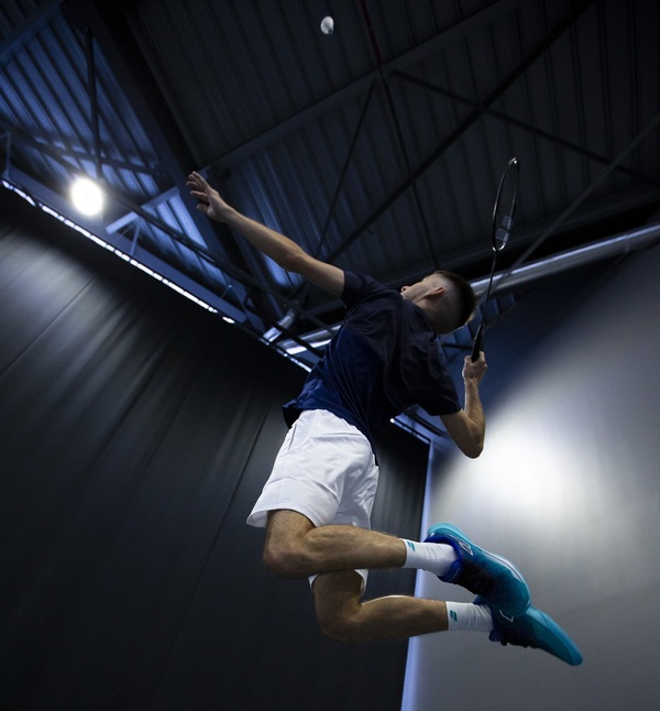 Chơi Cầu Lông Có Cao Không?