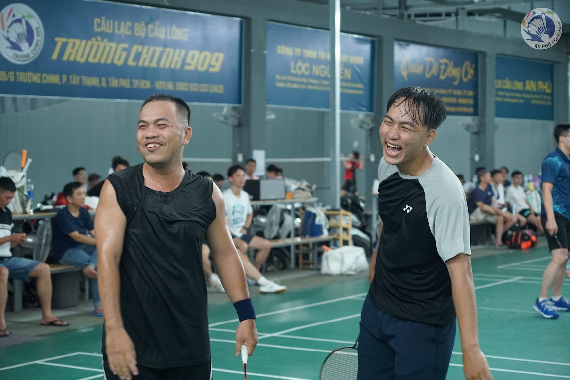 Thuê Sân Cầu Lông Gần Tôi