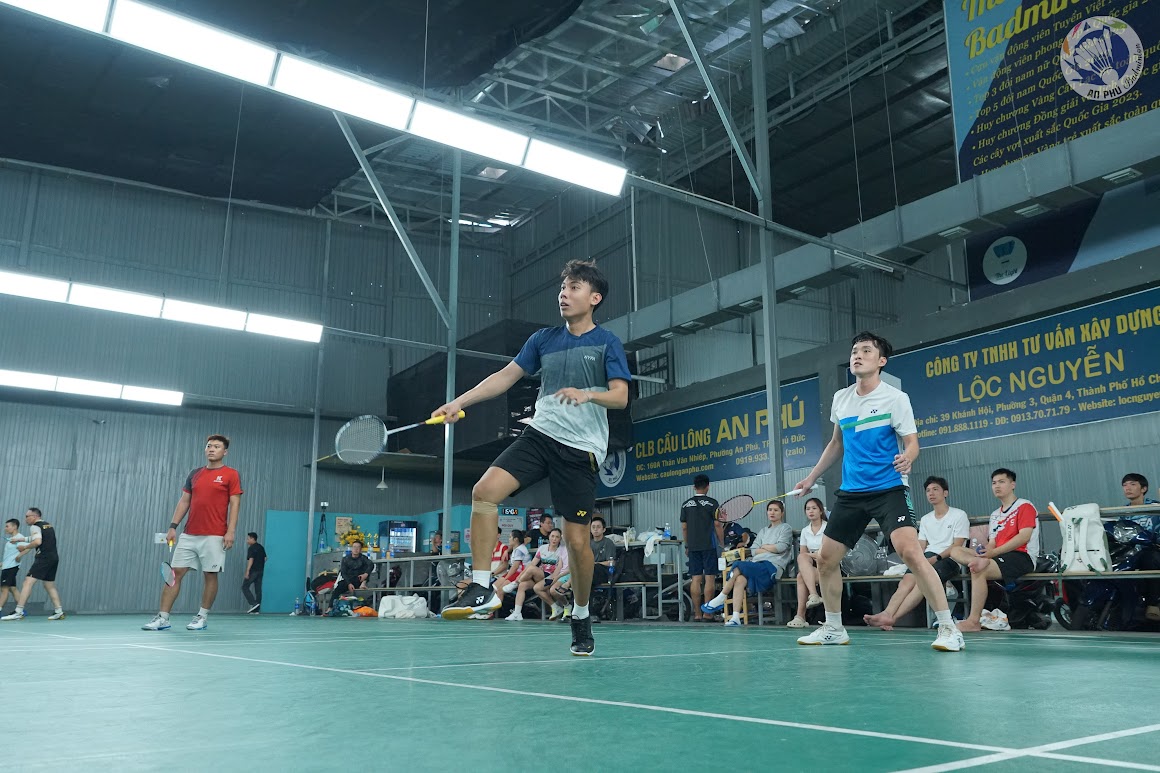 Sân Cầu Lông Tiêu Chuẩn Quốc Tế