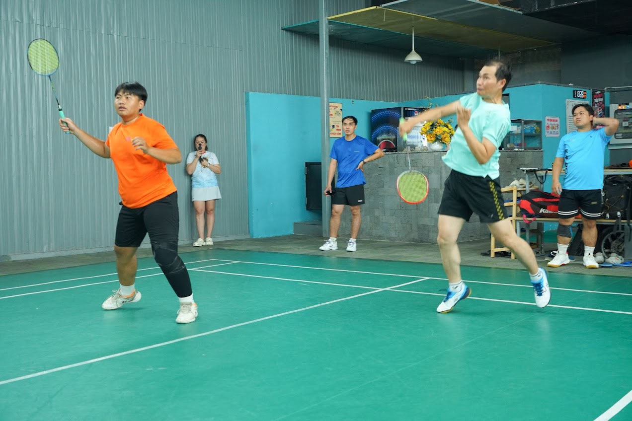 Sân Cầu Lông Đạt Chuẩn Thi Đấu